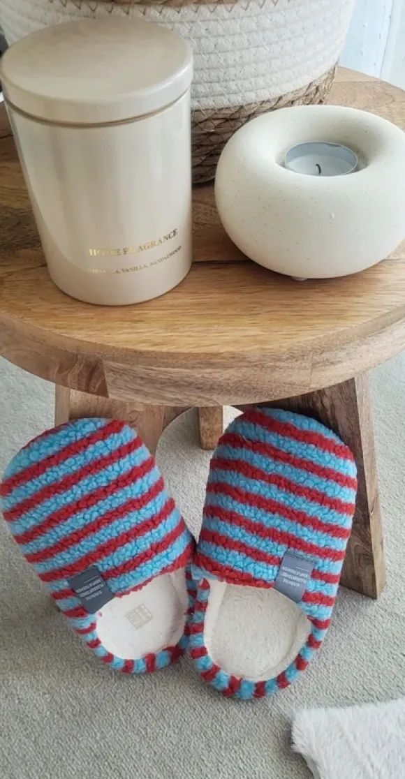 💜 Hausschuhe/Pantoffeln Scandi gedtreift 💜