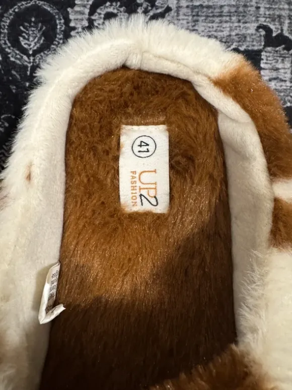 🐮 Kuschelige Kuh-Hausschuhe / Slipper Gr. 41 🐮