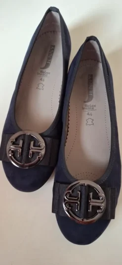 2 Paar Schuhe Gr.4,5 v. Semler und Jenny.