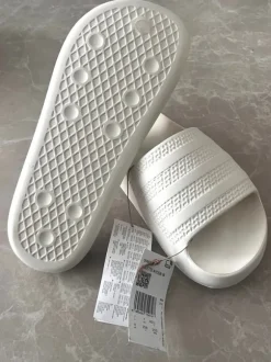 Adidas Adilette Ayoon maat 39 nieuw!!