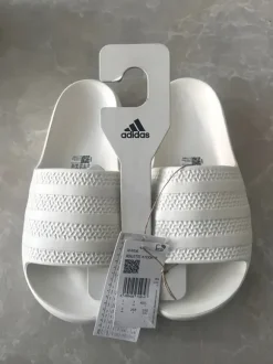 Adidas Adilette Ayoon maat 39 nieuw!!