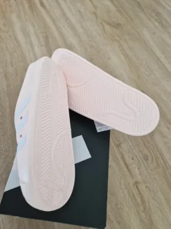 Adidas Adilette Clog Neu grösse 44.5 Badelatschen Sandale