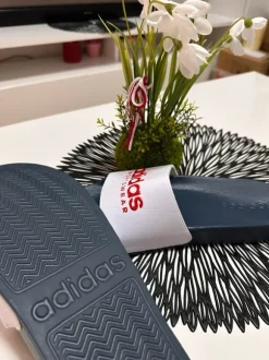 Adidas Adilette Unisex Navy/Weiß Gr. 42 – Neu
