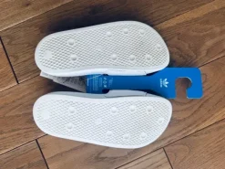 Adidas Adiletten 39 weiß schwarz Badeschuhe slipper