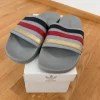 adidas Adiletten, Sonderedition Deutschland in Gr. 9