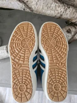 Adidas Akando ATR , Gr.44 2/3 , Perfekter Zustand!!