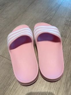 Adidas Badeschuhe Hausschuhe Badelatschen 37 Rosa