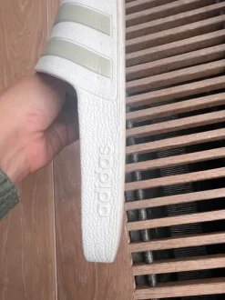 Adidas badslippers maat 39!!