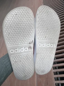 Adidas badslippers maat 39!!