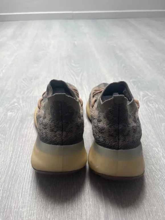 Adidas beige