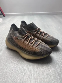 Adidas beige