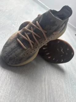 Adidas beige