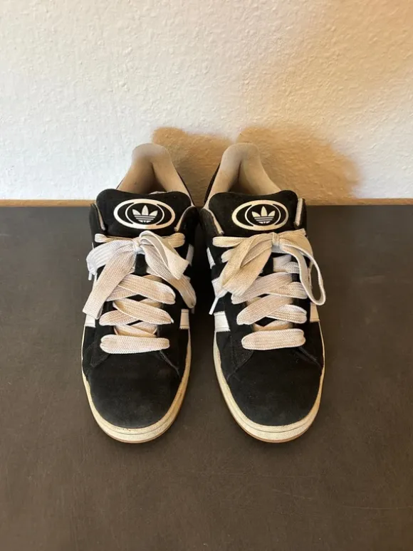 Adidas Campus