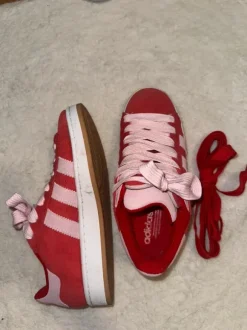 Adidas Campus, rot, rosa