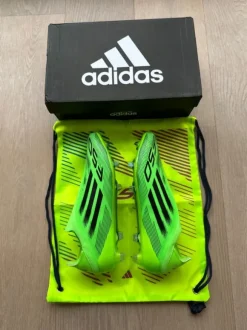Adidas F50 Fußballschuhe