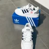 Adidas forum black stripes wit rood logo