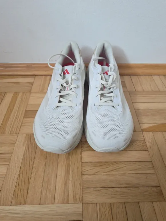 Adidas Laufschuh Supernova Rise 2 NEU 44 2/3