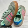 Adidas Mädchen Schuhe