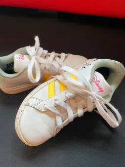 Adidas Mickey Mouse / Mini Mouse Schuhe Gr 30