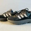Adidas Originals ZX22 – Gr. 36 2/3 – Schwarz/Grau