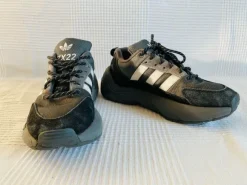 Adidas Originals ZX22 – Gr. 36 2/3 – Schwarz/Grau