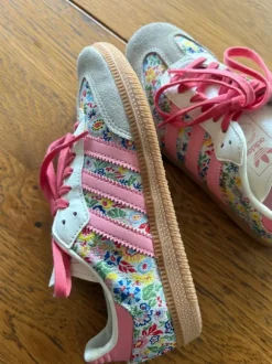 Adidas Samba Sneaker Schürschuhe 33,5 Floral Blümchen 33,5