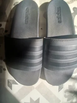 Adidas Schlappen