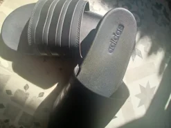 Adidas Schlappen