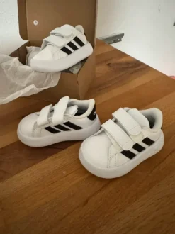 Adidas Schuhe