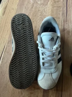 Adidas Schuhe Größe 36