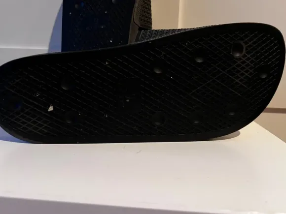 Adidas Shmoofoil Slide Badeschlappen Gr.42 (US9)