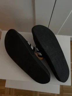 Adidas slippers