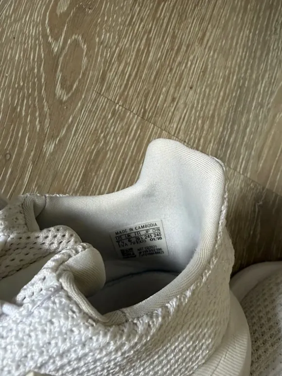 Adidas Sneaker