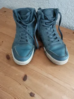 Adidas Sneaker