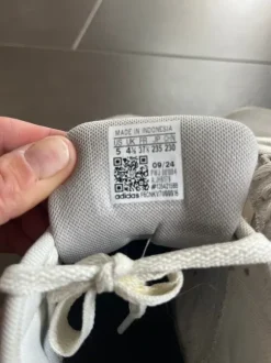 Adidas Sneaker
