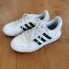 Adidas Sneaker 39 1/3
