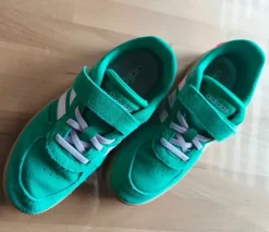 Adidas Sneaker 35, Turnschuhe, Hallenschuhe