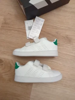 Adidas Sneaker Advantage Gr. 24 NEU