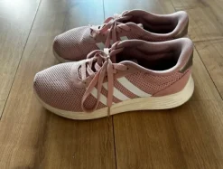 Adidas Sneaker rosa, Gr. 39 / 39,5