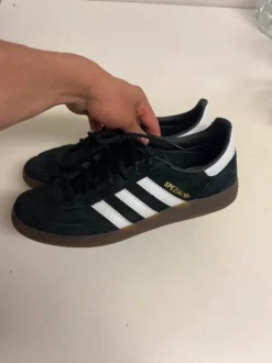 Adidas spezial