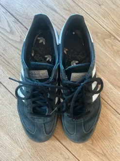 Adidas Spezial Schwarz