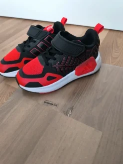 Adidas Spiderman Sneaker Größe 31