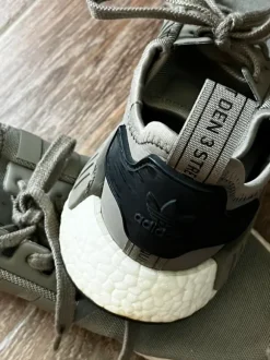 Adidas Sportschuh khaki/grün Gr. 40 2/3