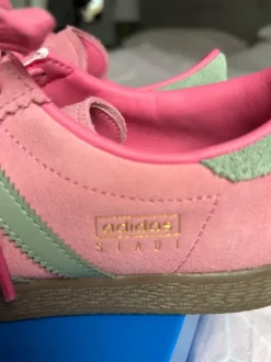 Adidas STADT pink/grau Größe 38 2/3