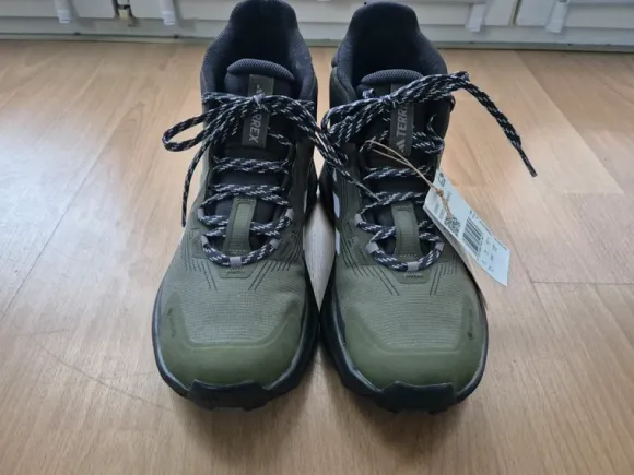 Adidas Terrex Trailmaker 2.0 Mid Gore-Tex oliv Gr. 39 1/3