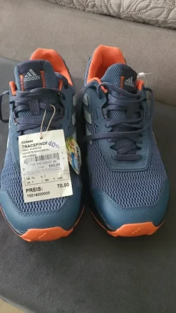 Adidas Tracefinde