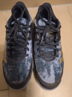 Adidas Turnschuhe