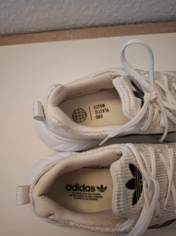 Adidas Turnschuhe