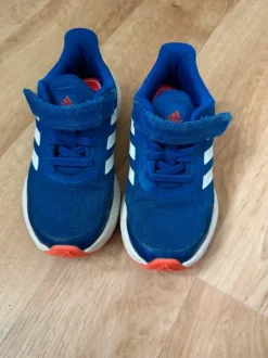 Adidas unisex Schuhe