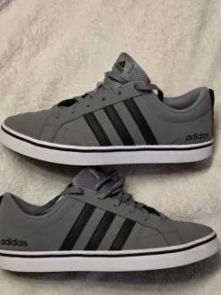 Adidas VS Pace 2.0 Sneaker
